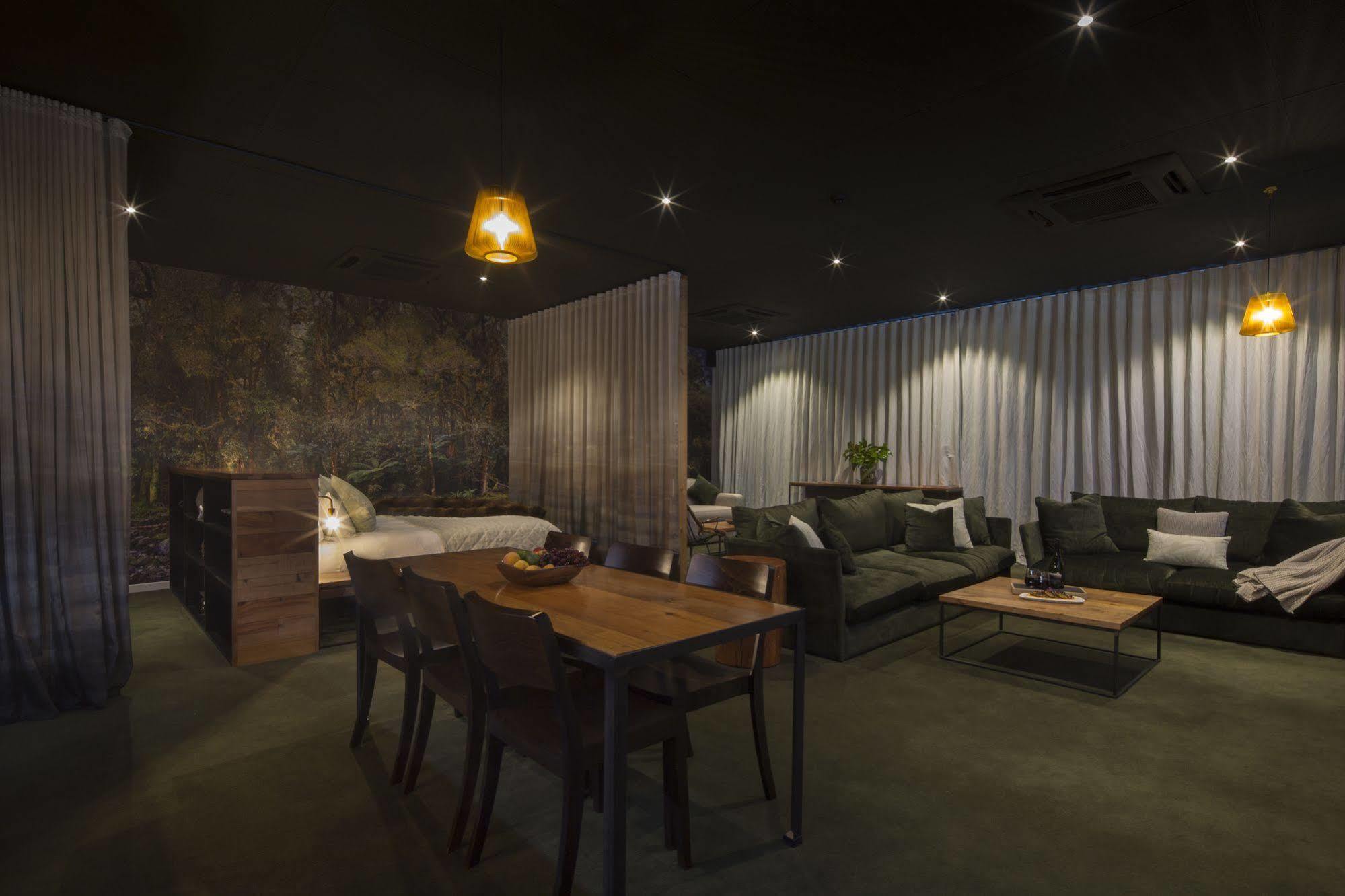 The Cinema Suites เทอาเนา ภายนอก รูปภาพ