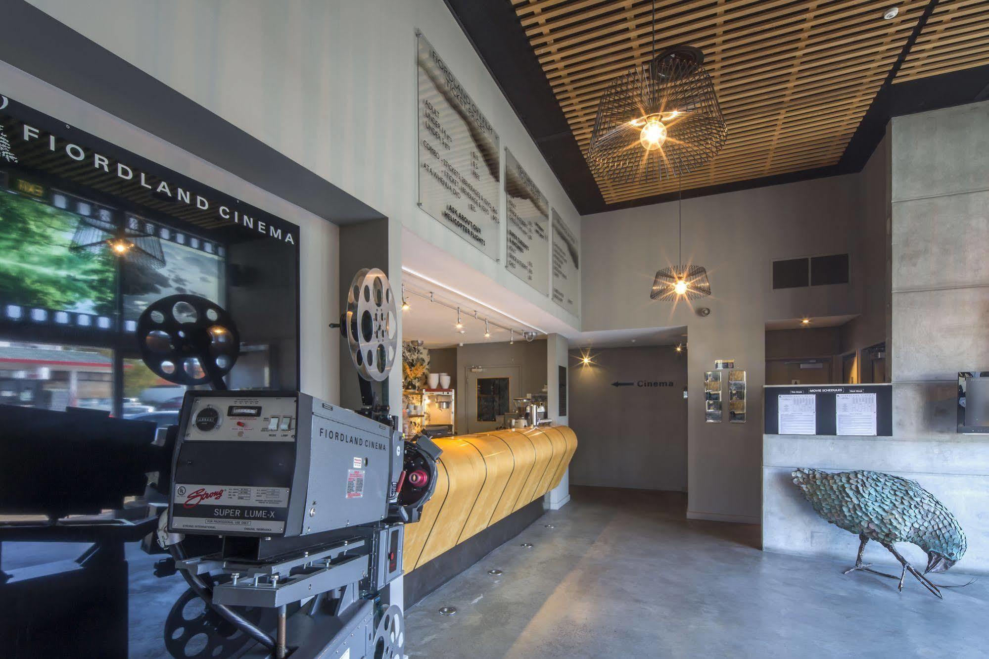 The Cinema Suites เทอาเนา ภายนอก รูปภาพ