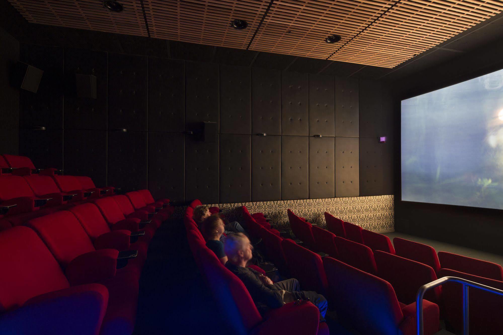 The Cinema Suites เทอาเนา ภายนอก รูปภาพ